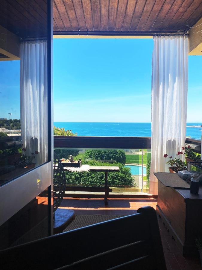 Amazing Private Room In Apartment With Sea Beach View - Pool - Park - Private Condominium - Access To The Beach Oeiras Bagian luar foto