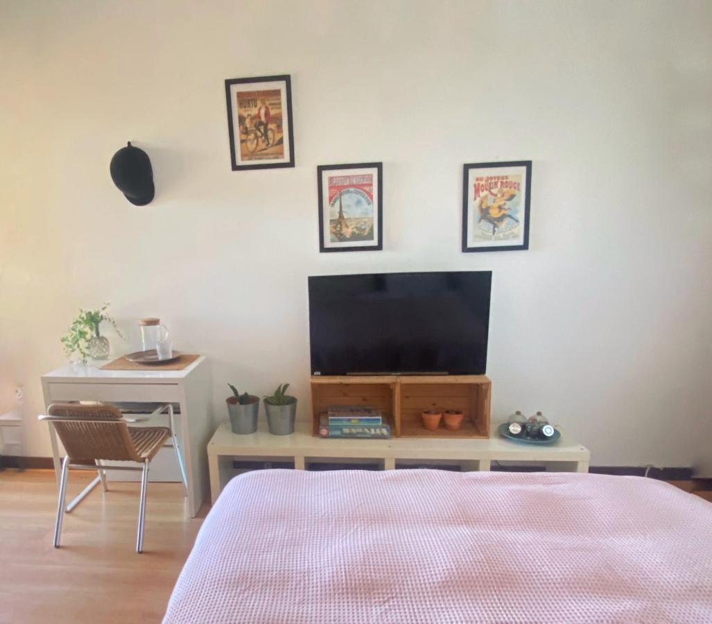 Amazing Private Room In Apartment With Sea Beach View - Pool - Park - Private Condominium - Access To The Beach Oeiras Bagian luar foto